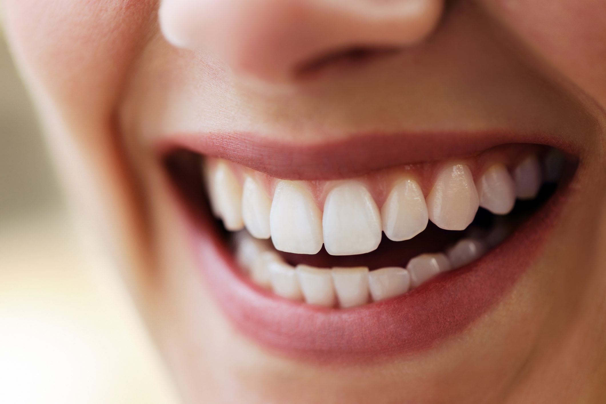 Homemade Teeth Whitening Solution – See Here
